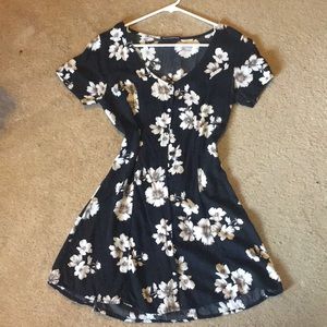 Brandy Melville Black Floral Jackie Dress
